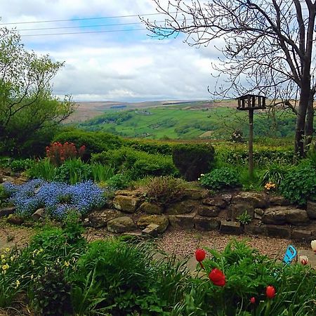 Far Moorside Farm B&B Hebden Bridge Esterno foto